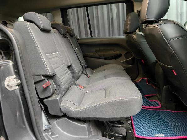Ford Tourneo Connect II с пробегом 2015 года, цена 1 850 000 рублей, 123537 км, минивэн, Автокод Объявления