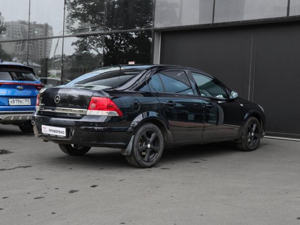 Opel Astra H Рестайлинг с пробегом 2010 года, цена 599 000 рублей, 208905 км, седан, Автокод Объявления