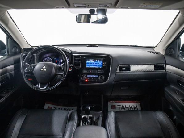 Mitsubishi Outlander III Рестайлинг 2 с пробегом 2015 года, цена 1 638 500 рублей, 127755 км, внедорожник, Автокод Объявления
