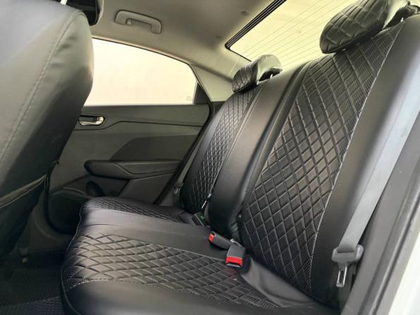 Hyundai Solaris II с пробегом 2018 года, цена 1 055 000 рублей, 190000 км, седан, Автокод Объявления