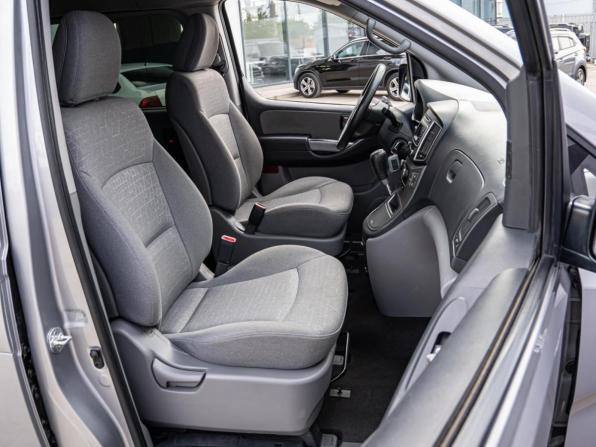 Hyundai H-1 II Рестайлинг 2 с пробегом 2019 года, цена 3 170 000 рублей, 97652 км, минивэн, Автокод Объявления