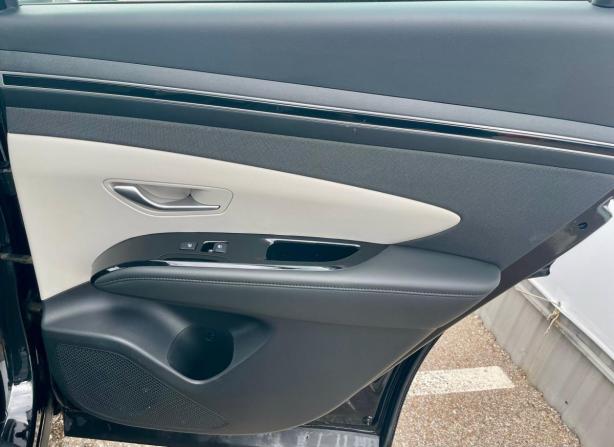 Hyundai Tucson IV Рестайлинг с пробегом 2023 года, цена 3 757 600 рублей, 39976 км, внедорожник, Автокод Объявления