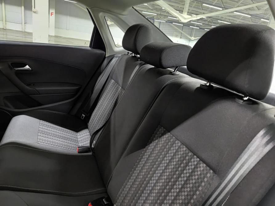 Volkswagen Polo V Рестайлинг Казань  - изображение 15