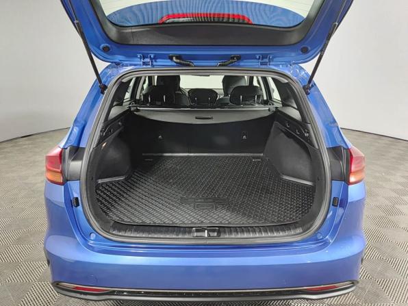 Kia Ceed III с пробегом 2019 года, цена 1 750 000 рублей, 91409 км, универсал, Автокод Объявления