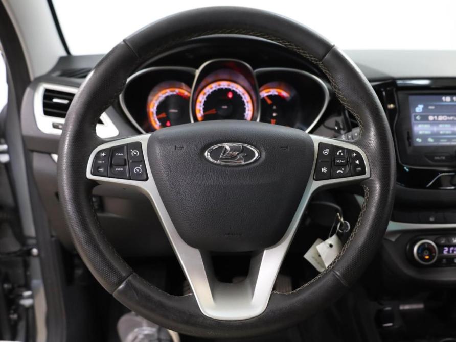 Lada (ВАЗ) Vesta I Ростов-на-Дону  - изображение 12
