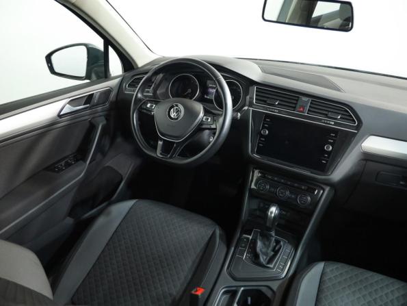Volkswagen Tiguan II с пробегом 2019 года, цена 2 039 000 рублей, 107510 км, внедорожник, Автокод Объявления