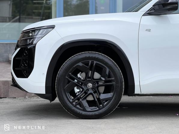 Новый Volkswagen Teramont II (China Market) 2026 года, цена 5 850 000 рублей, внедорожник, Автокод Объявления