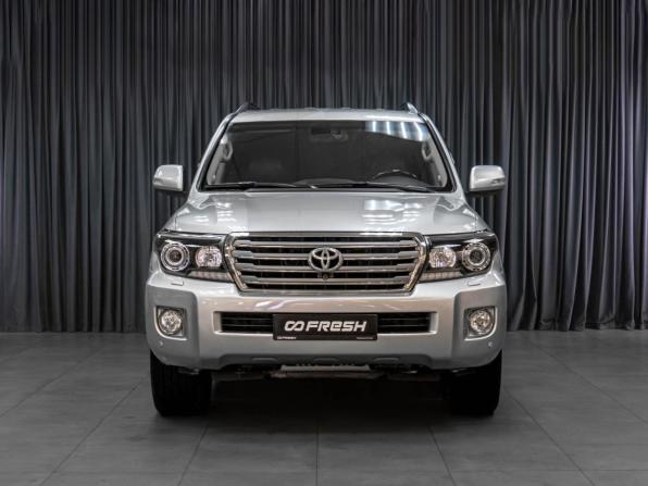 Toyota Land Cruiser 200 Series Рестайлинг 1 с пробегом 2013 года, цена 3 999 000 рублей, 183367 км, внедорожник, Автокод Объявления