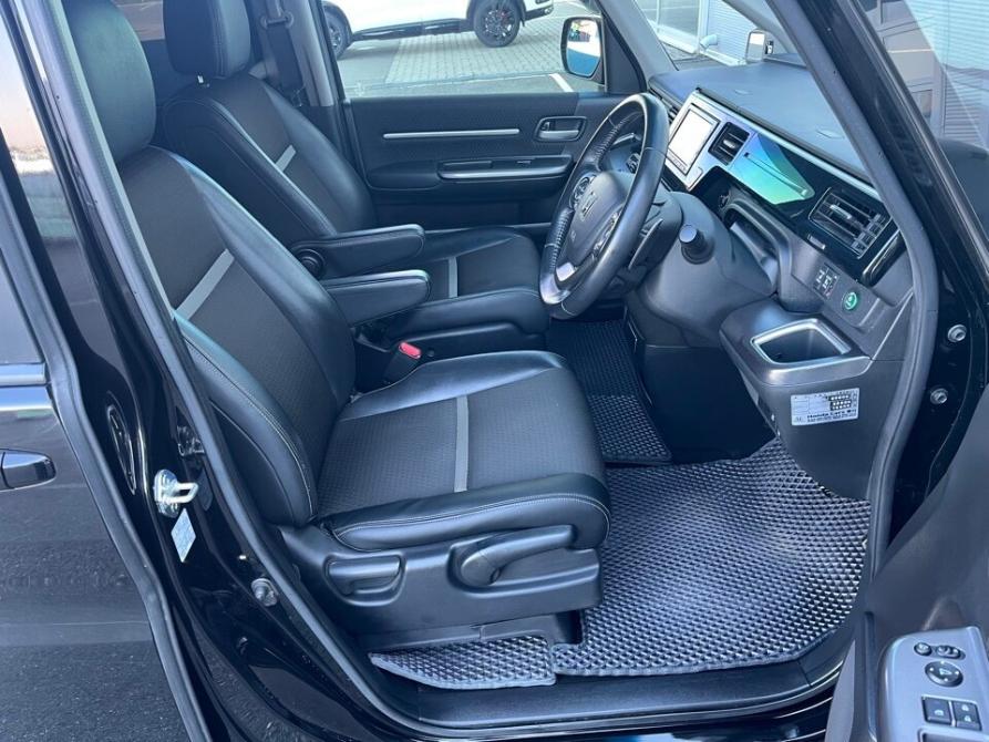 Honda Stepwgn V Рестайлинг Абакан  - изображение 29