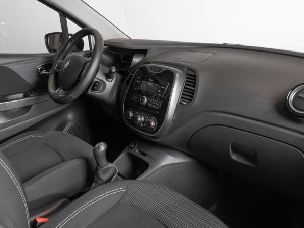 Renault Kaptur I с пробегом 2017 года, цена 1 559 128 рублей, 64260 км, внедорожник, Автокод Объявления