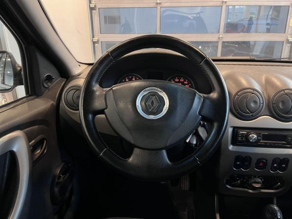 Renault Logan I Рестайлинг с пробегом 2011 года, цена 370 000 рублей, 246944 км, седан, Автокод Объявления