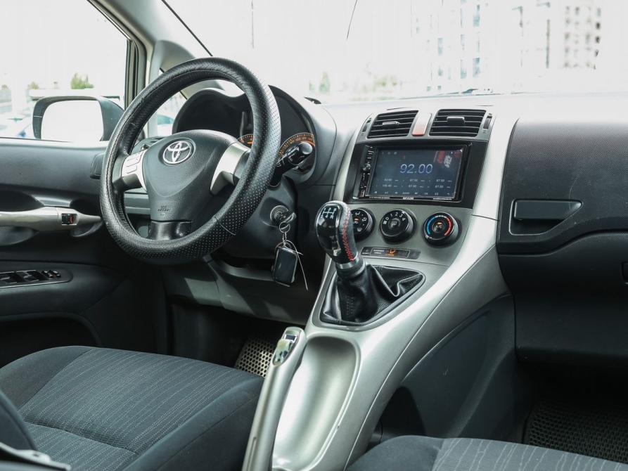 Toyota Auris I Ижевск  - изображение 10
