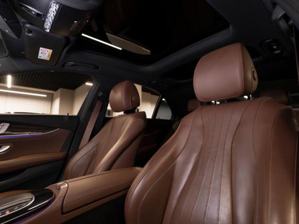 Mercedes-Benz E-Класс V (W213 S213 C238) Рестайлинг с пробегом 2021 года, цена 6 200 000 рублей, 39603 км, седан, Автокод Объявления