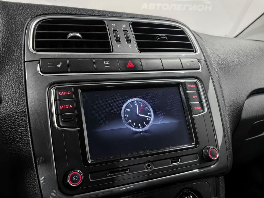 Volkswagen Polo V Рестайлинг Новосибирск  - изображение 18