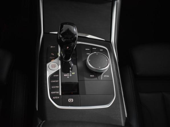 BMW 3 серии VII (G2x) с пробегом 2021 года, цена 3 950 000 рублей, 72038 км, седан, Автокод Объявления