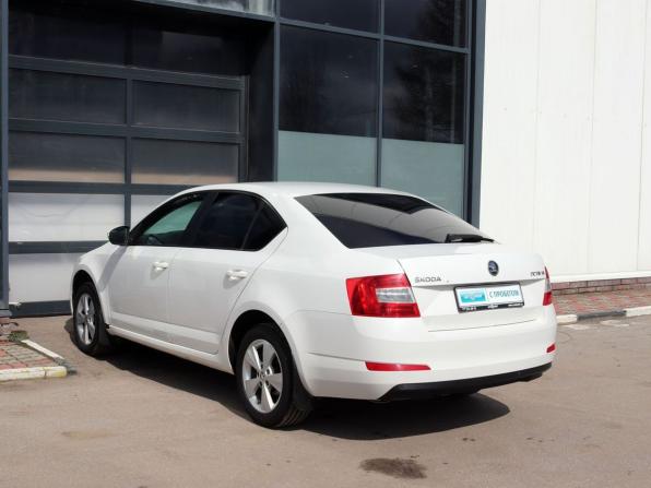 Skoda Octavia III (A7) с пробегом 2014 года, цена 979 000 рублей, 240000 км, лифтбек, Автокод Объявления