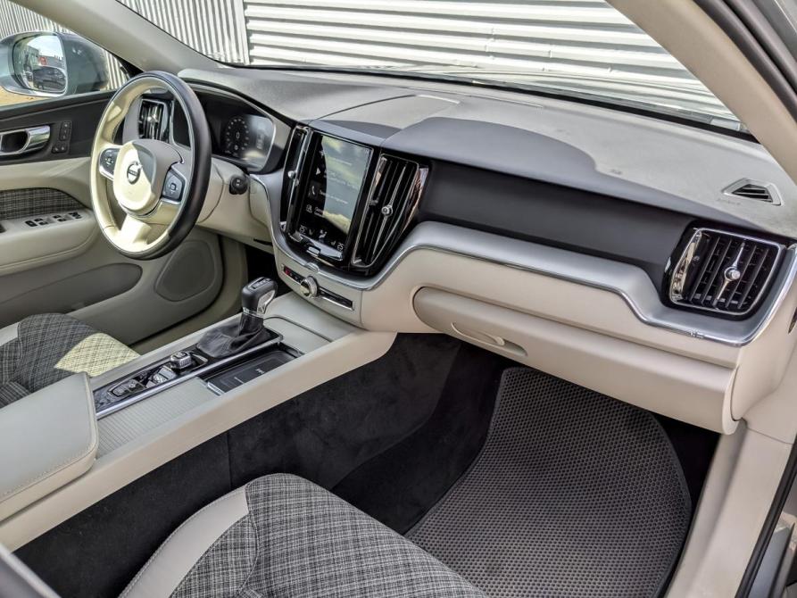 Volvo XC60 II Москва  - изображение 11