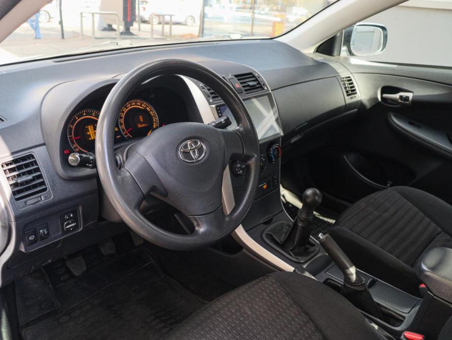 Toyota Corolla X (E140 E150) Москва  - изображение 12