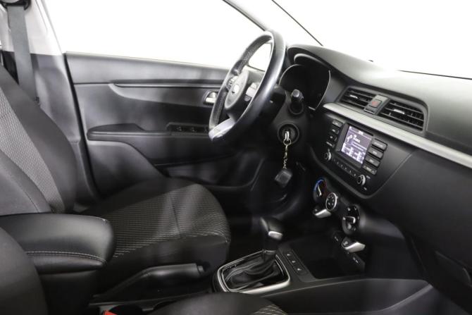 Kia Rio IV с пробегом 2019 года, цена 1 579 990 рублей, 27702 км, седан, Автокод Объявления