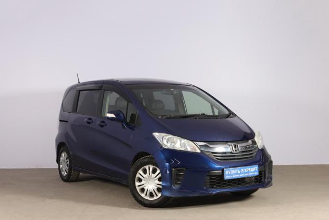 Honda Freed I Рестайлинг 2 с пробегом 2015 года, цена 1 349 000 рублей, 76000 км, компактвэн, Автокод Объявления