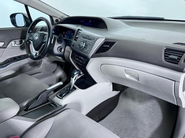 Honda Civic IX с пробегом 2012 года, цена 895 000 рублей, 318156 км, седан, Автокод Объявления