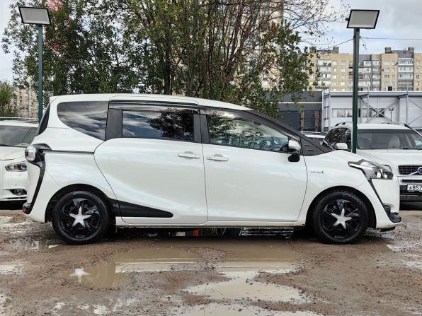 Toyota Sienta II с пробегом 2017 года, цена 1 419 000 рублей, 130000 км, компактвэн, Автокод Объявления