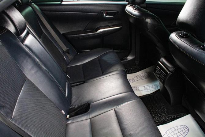 Toyota Camry VII (XV50) Рестайлинг с пробегом 2015 года, цена 1 599 000 рублей, 230700 км, седан, Автокод Объявления
