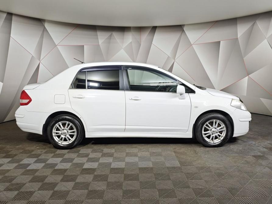 Nissan Tiida I Рестайлинг Москва  - изображение 6