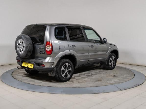 Chevrolet Niva I Рестайлинг с пробегом 2020 года, цена 649 900 рублей, 98000 км, внедорожник, Автокод Объявления
