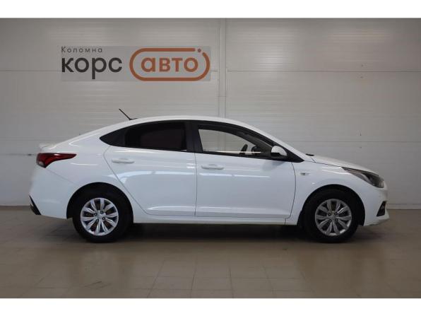 Hyundai Solaris II с пробегом 2019 года, цена 1 408 000 рублей, 90165 км, седан, Автокод Объявления
