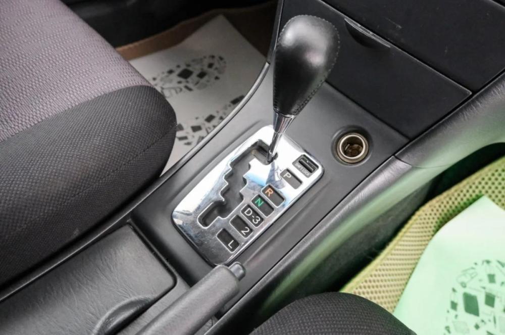 Toyota Corolla IX (E120 E130) Красноярск  - изображение 17