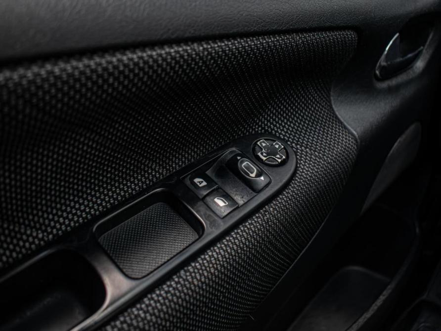 Peugeot 207 I Рестайлинг Краснодар  - изображение 16