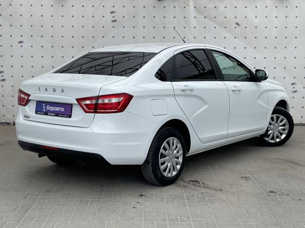 Lada (ВАЗ) Vesta I с пробегом 2022 года, цена 1 230 000 рублей, 50755 км, седан, Автокод Объявления