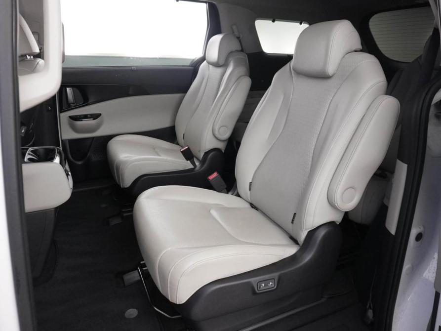 Kia Carnival IV Москва  - изображение 10