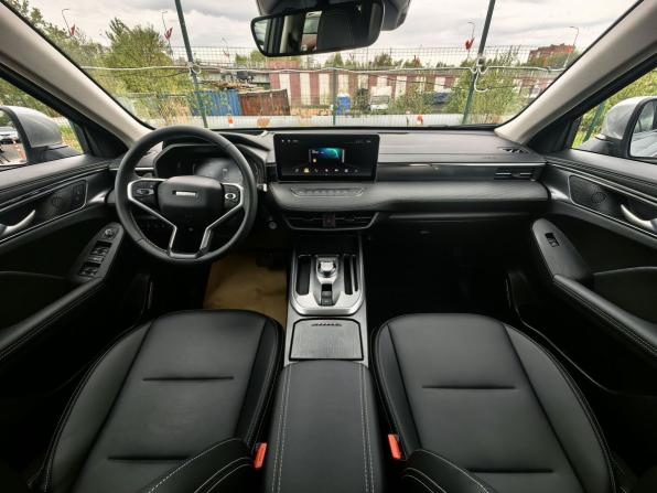 Haval Jolion I с пробегом 2023 года, цена 2 369 000 рублей, 5531 км, внедорожник, Автокод Объявления