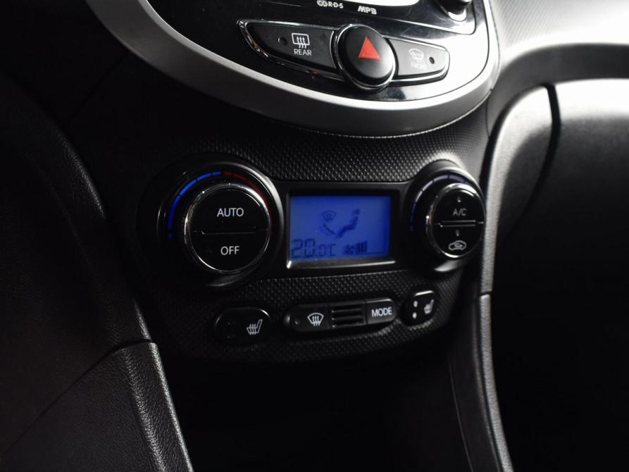 Hyundai Solaris I Кемерово  - изображение 17
