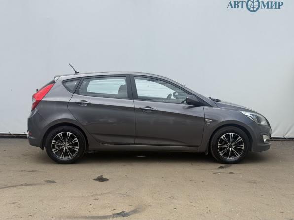Hyundai Solaris I Рестайлинг с пробегом 2015 года, цена 899 000 рублей, 138124 км, хэтчбек, Автокод Объявления