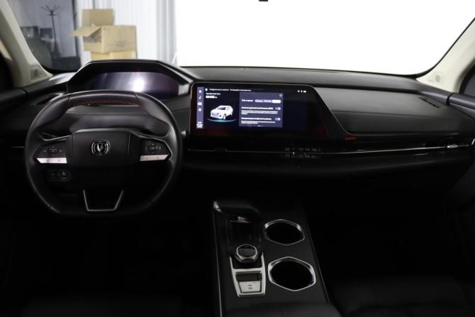 Changan CS55 Plus II Рестайлинг с пробегом 2023 года, цена 1 999 990 рублей, 68102 км, внедорожник, Автокод Объявления