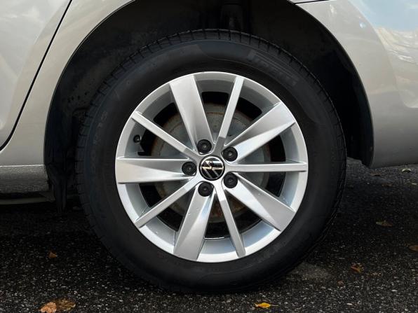 Volkswagen Polo VI с пробегом 2020 года, цена 1 729 300 рублей, 68441 км, лифтбек, Автокод Объявления
