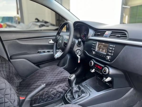 Kia Rio IV с пробегом 2017 года, цена 1 420 000 рублей, 56929 км, седан, Автокод Объявления