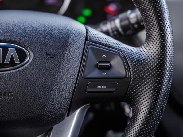 Kia Rio III с пробегом 2013 года, цена 918 000 рублей, 144199 км, хэтчбек, Автокод Объявления