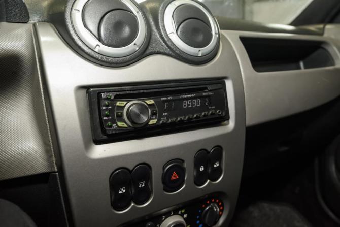 Renault Logan I Рестайлинг с пробегом 2010 года, цена 499 000 рублей, 149616 км, седан, Автокод Объявления