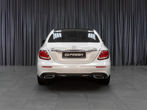 Mercedes-Benz E-Класс V (W213 S213 C238) с пробегом 2017 года, цена 2 839 000 рублей, 192732 км, седан, Автокод Объявления
