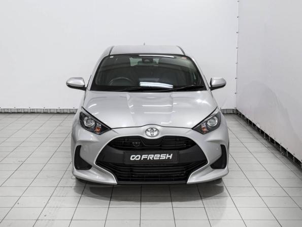 Toyota Yaris IV с пробегом 2020 года, цена 1 279 000 рублей, 80496 км, хэтчбек, Автокод Объявления