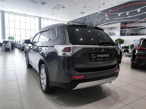Mitsubishi Outlander III Рестайлинг с пробегом 2014 года, цена 1 350 000 рублей, 205002 км, внедорожник, Автокод Объявления
