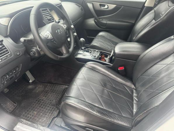 Infiniti QX70 с пробегом 2013 года, цена 2 289 900 рублей, 199884 км, внедорожник, Автокод Объявления