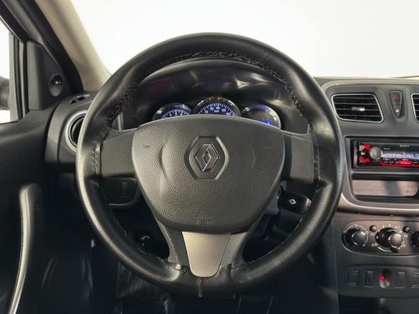 Renault Logan II с пробегом 2016 года, цена 549 900 рублей, 220513 км, седан, Автокод Объявления
