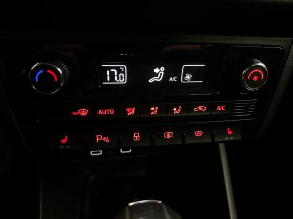 Volkswagen Polo VI с пробегом 2021 года, цена 1 598 000 рублей, 146184 км, лифтбек, Автокод Объявления