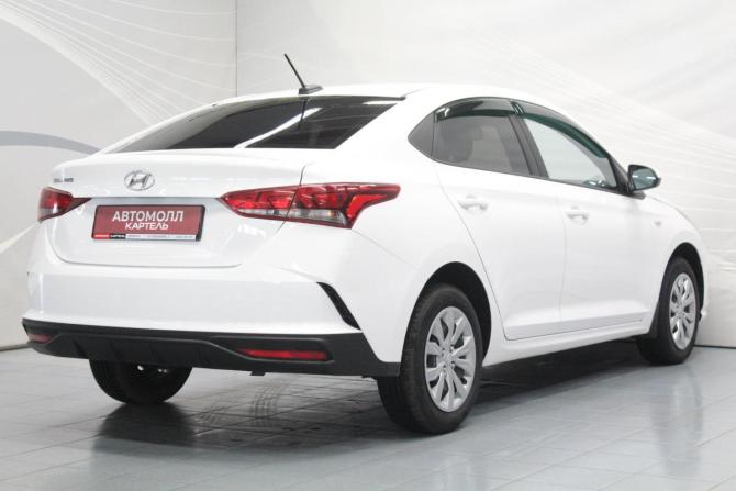 Hyundai Solaris II Рестайлинг с пробегом 2021 года, цена 1 500 000 рублей, 27547 км, седан, Автокод Объявления