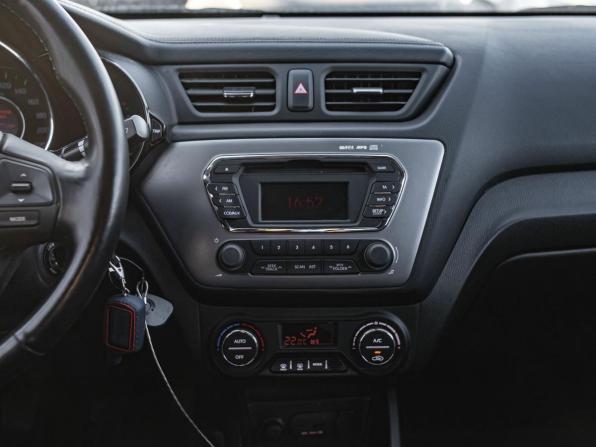 Kia Rio III с пробегом 2014 года, цена 788 000 рублей, 155500 км, седан, Автокод Объявления